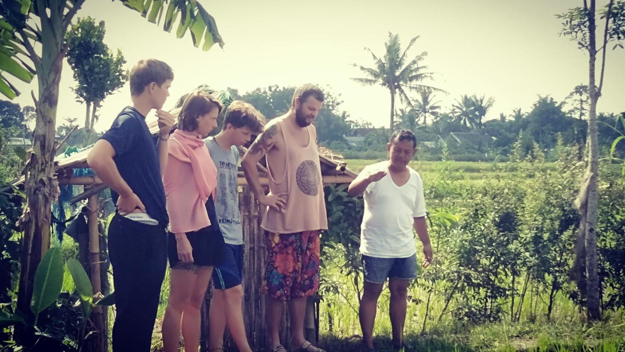 Bujak Permai Villa Matahari Lombok Ntb Praya Buitenkant foto